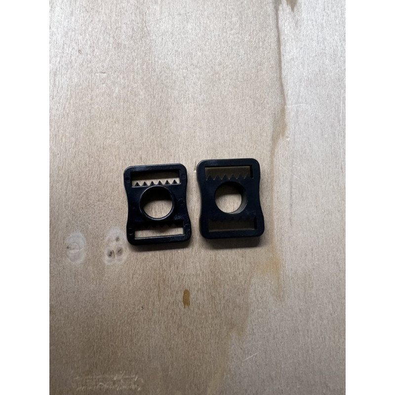 Hockey Helmet Slide Clip 5/8 Inch - 2 Pack
