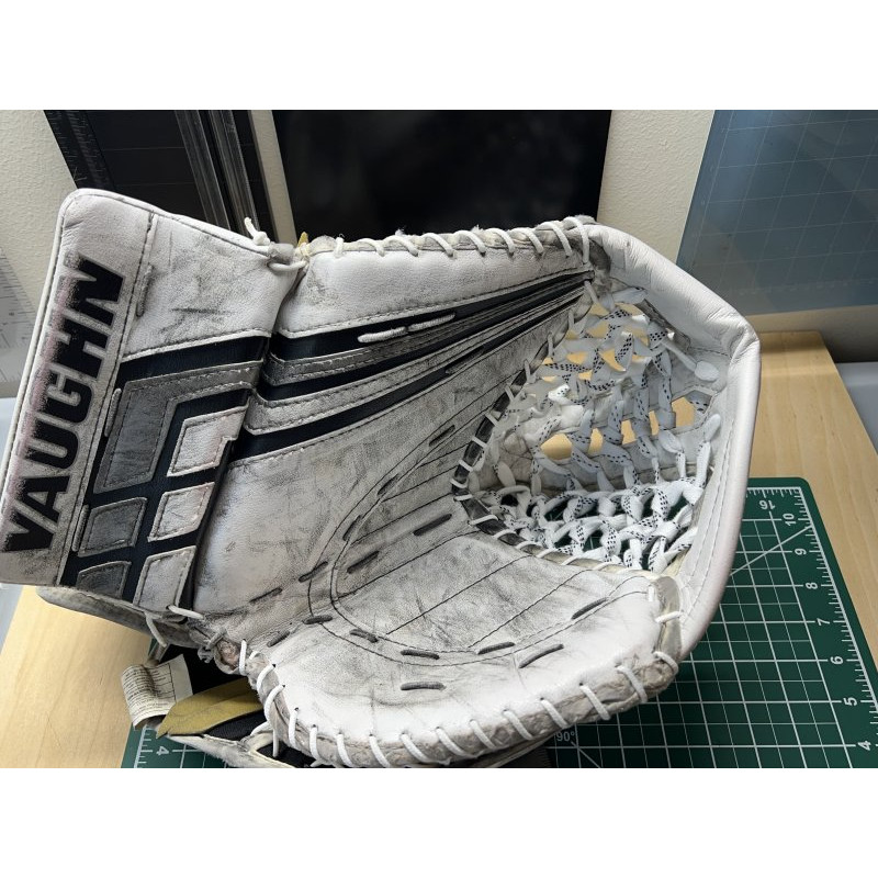 Goalie Glove Re-lace Pocket - Skate Lace